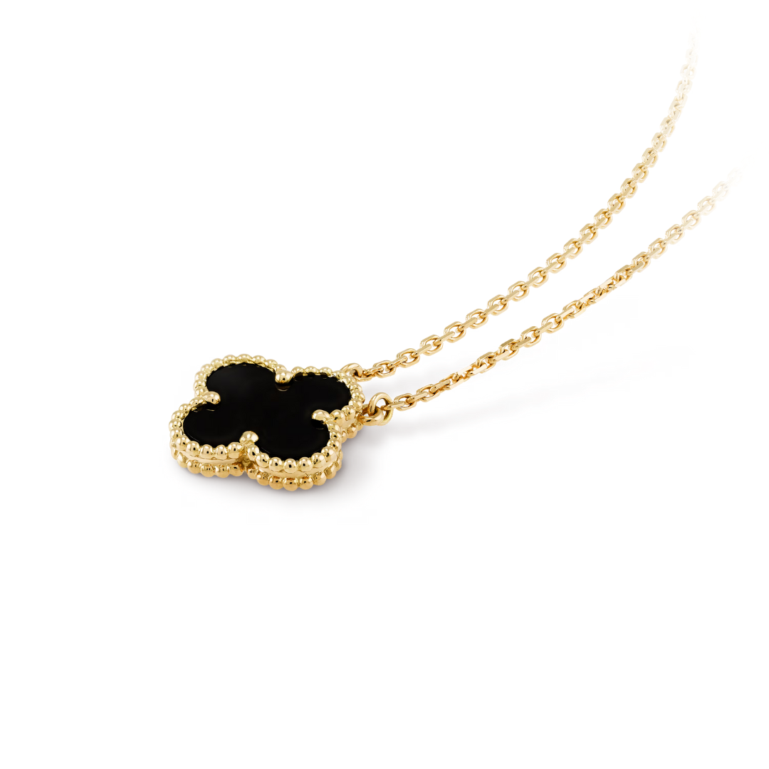 CLOVER | Elegant Black Necklace