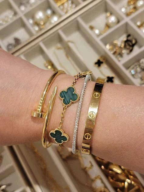 CLOVER | Emerald Green Bracelet