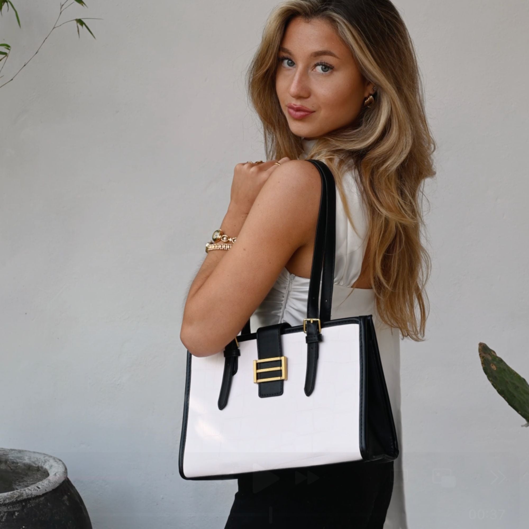 Clara Two-Tone Croc Tote in White and Black