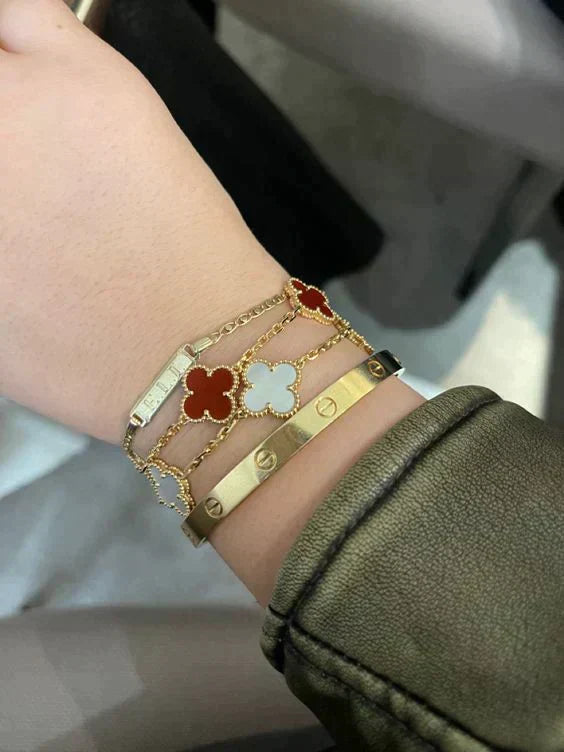 CLOVER | Scarlet Bracelet