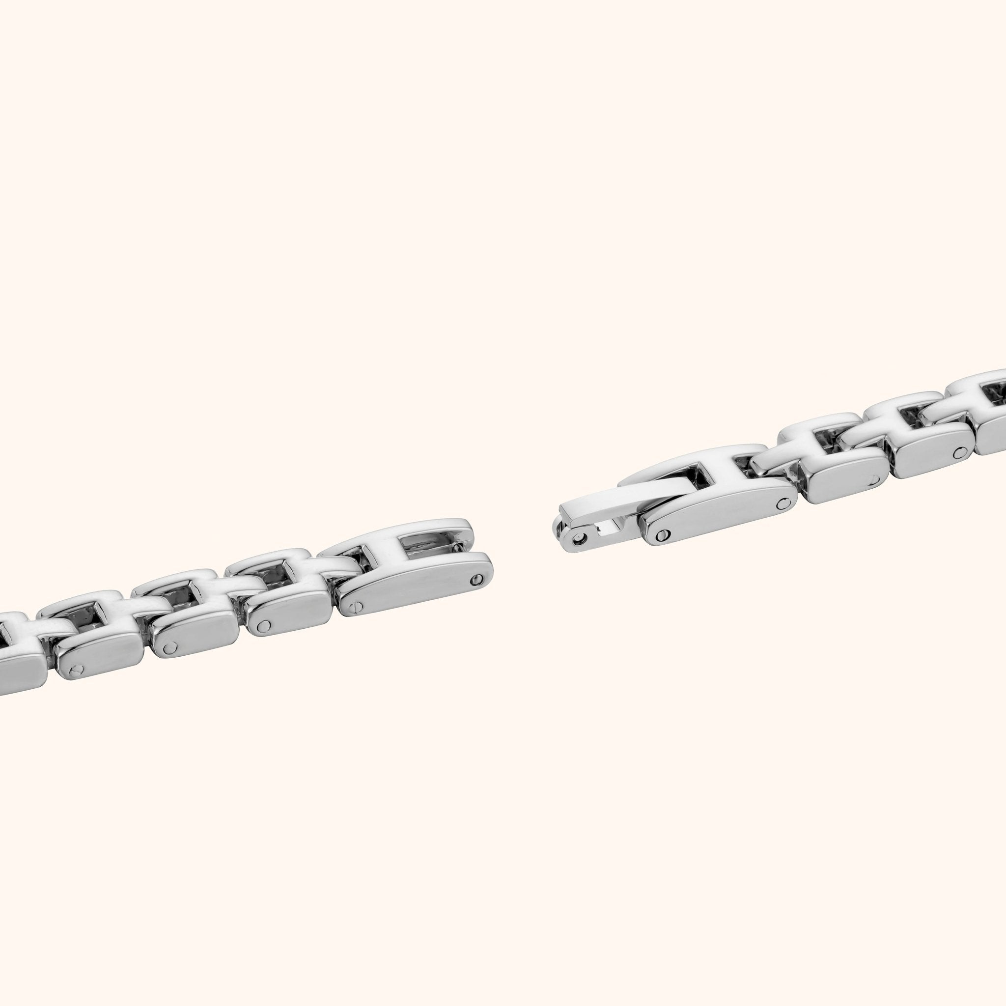 Delphine Silver Edition