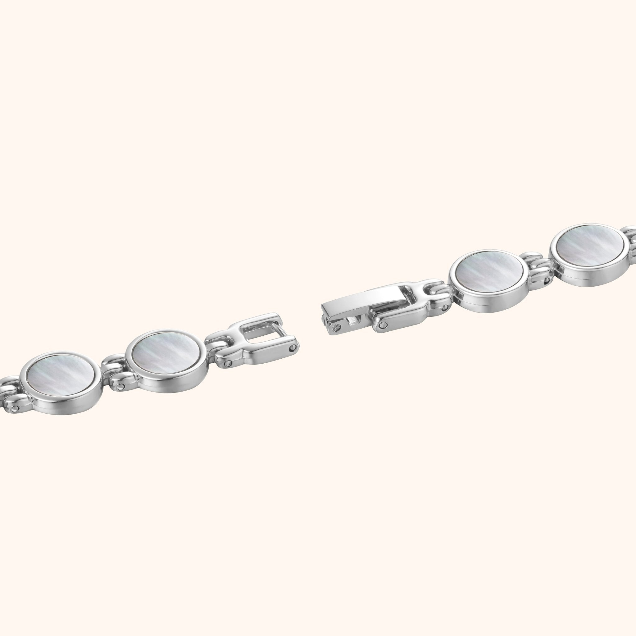 Koral Pearl Silver Collection
