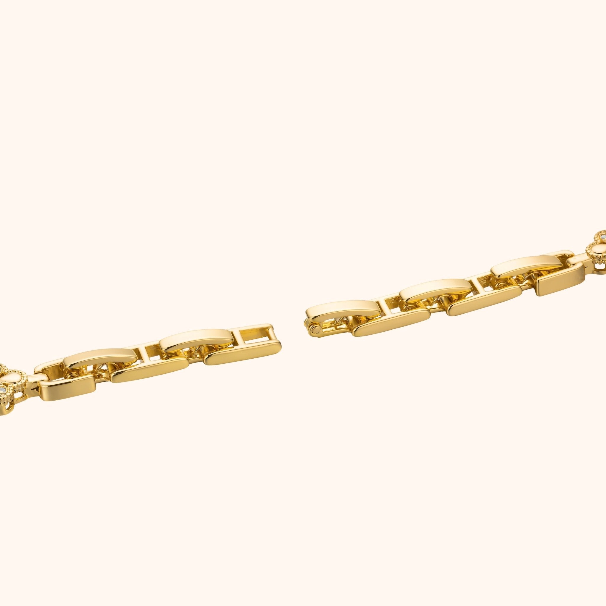 Odette in Gold
