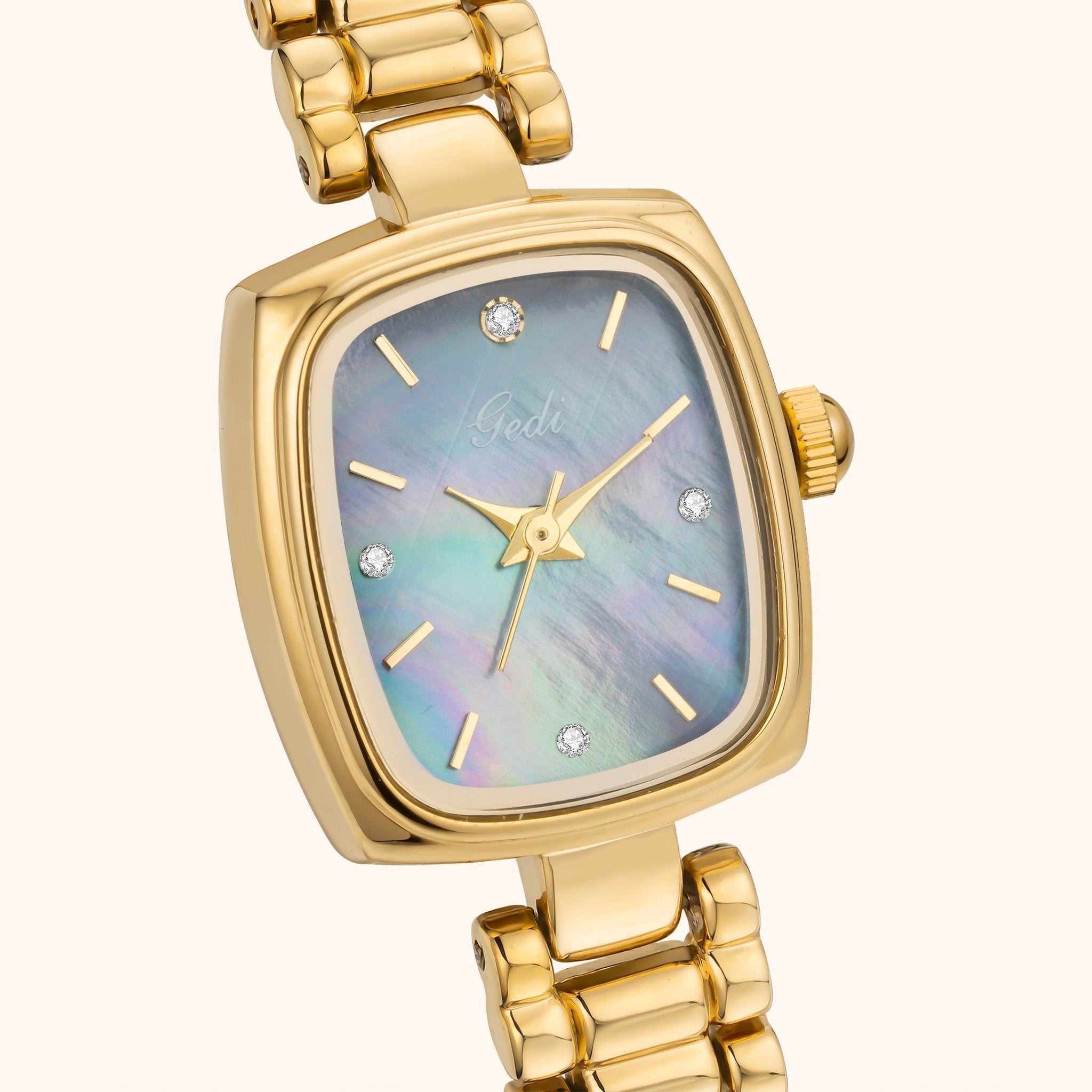 Aurora | Radiant Golden Pearl