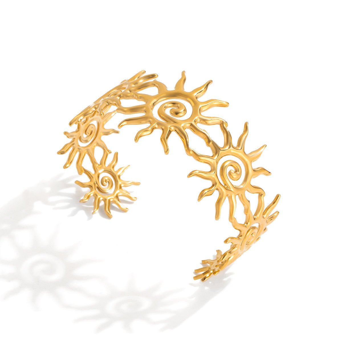Aurora Soleil 18K Gold Cuff Bracelet