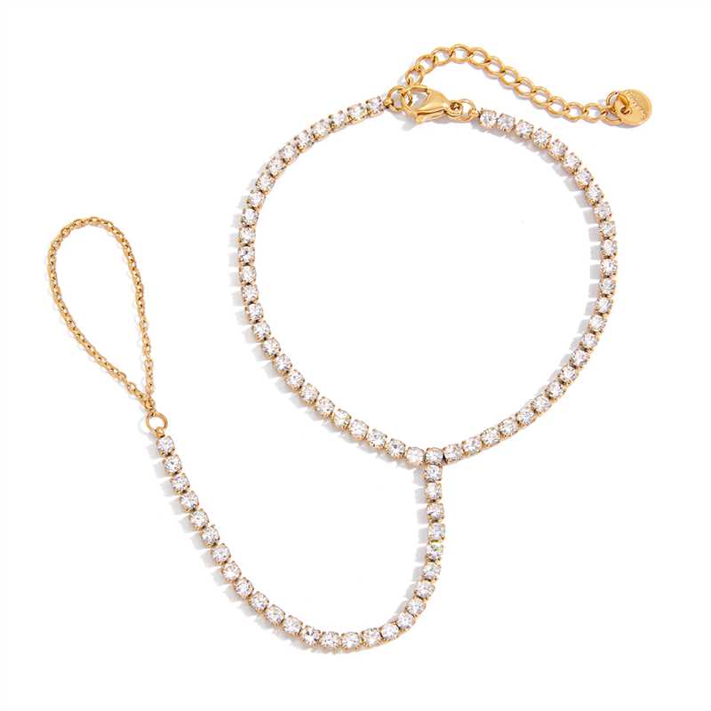 Everlyse 18K Gold Crystal Ring Bracelet