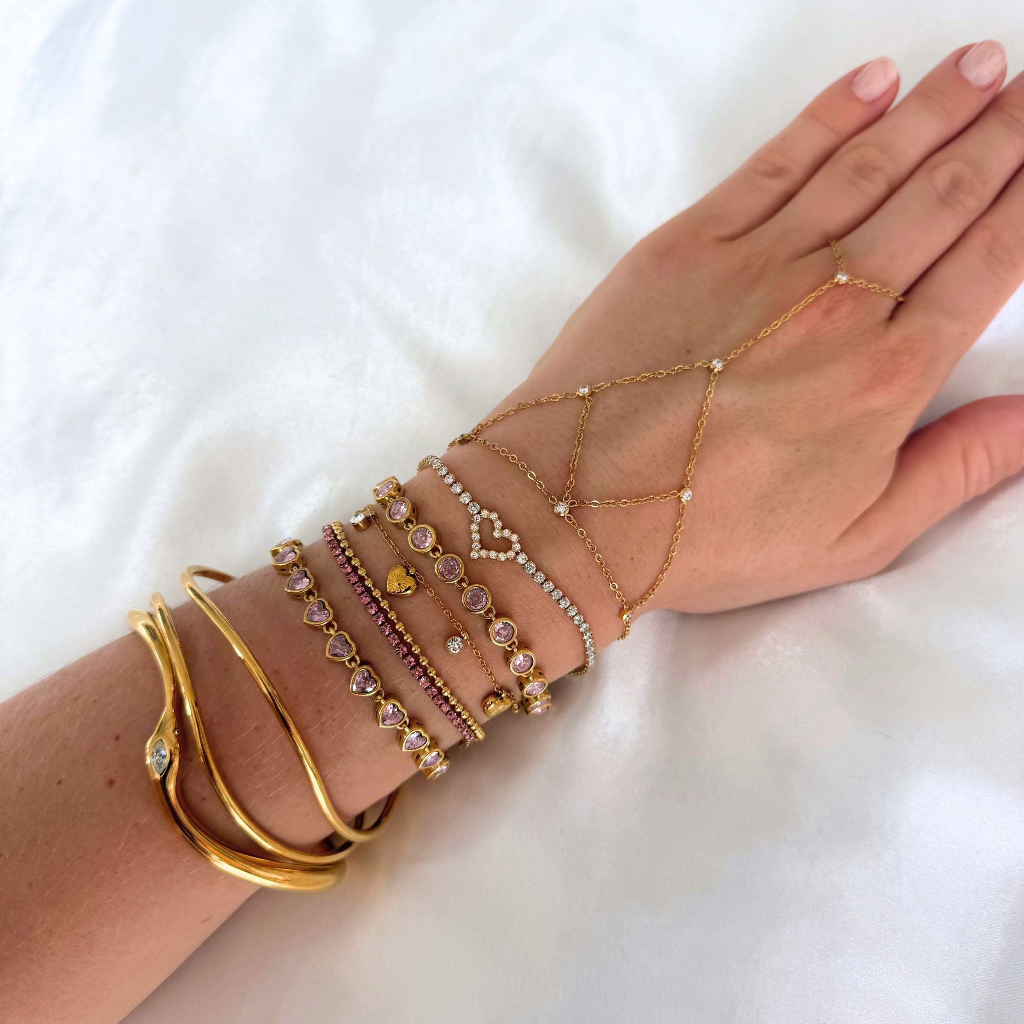 18K Gold Adelia Flow Cuff