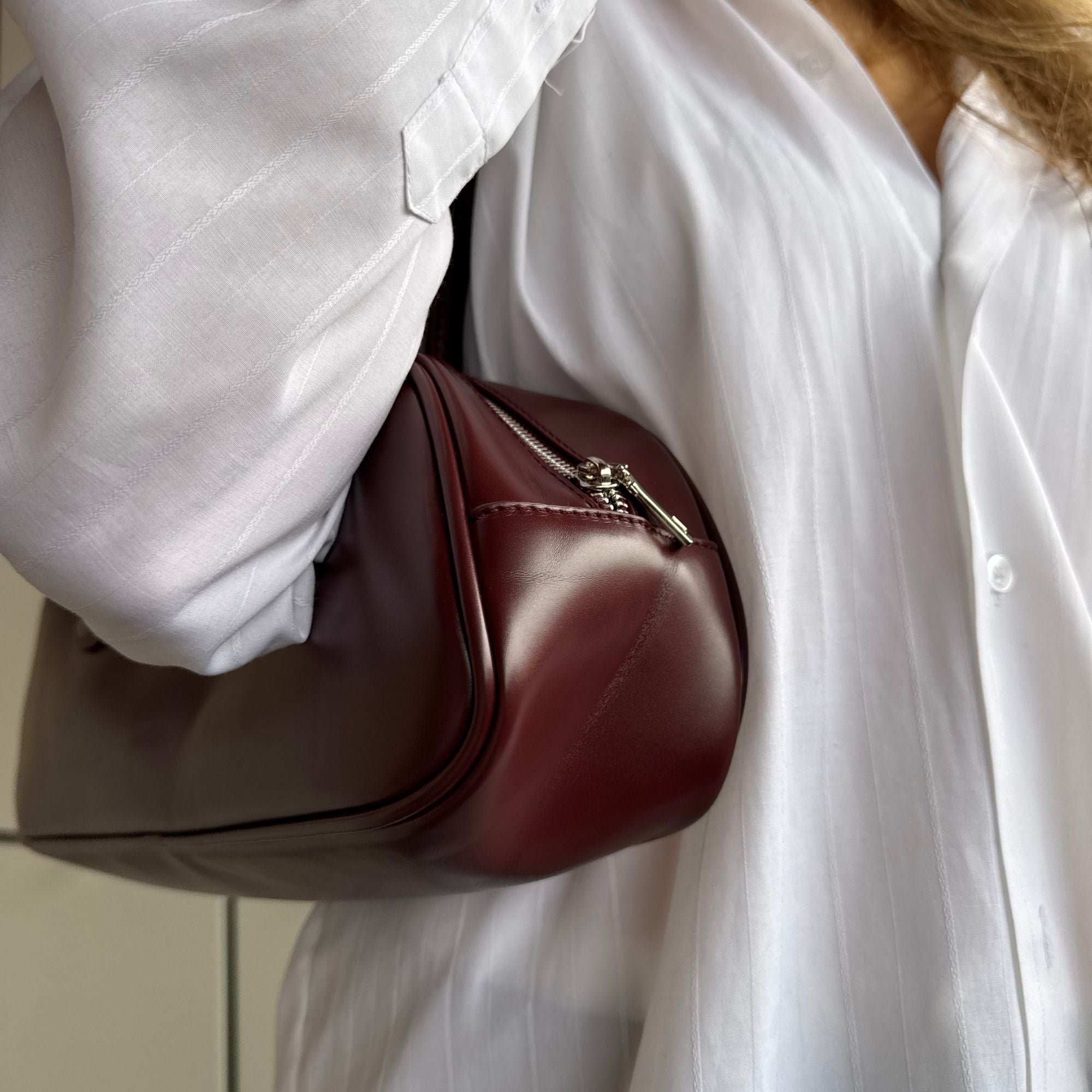 Vivienne Wine Barrel Bag