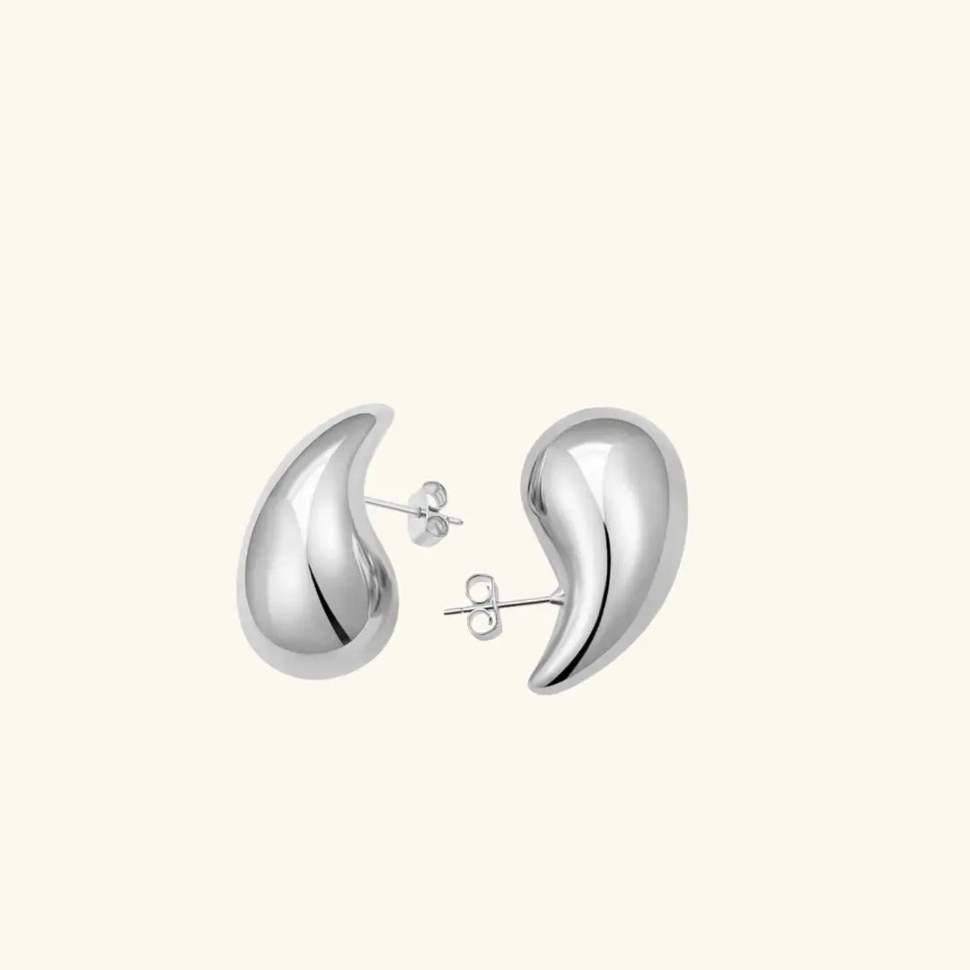 Elegant Gold Teardrop Earrings