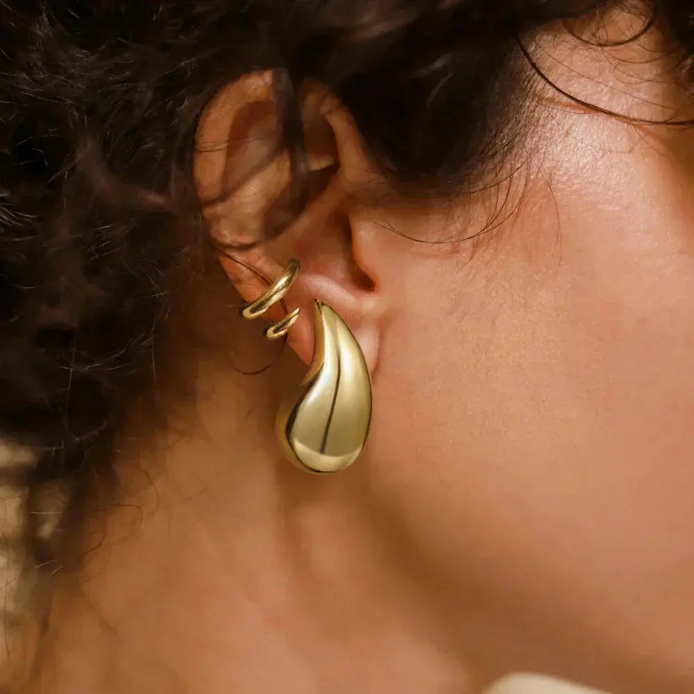 Elegant Gold Teardrop Earrings