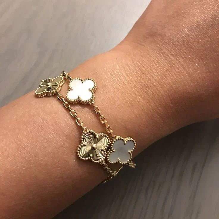 CLOVER | Elegant White Bracelet