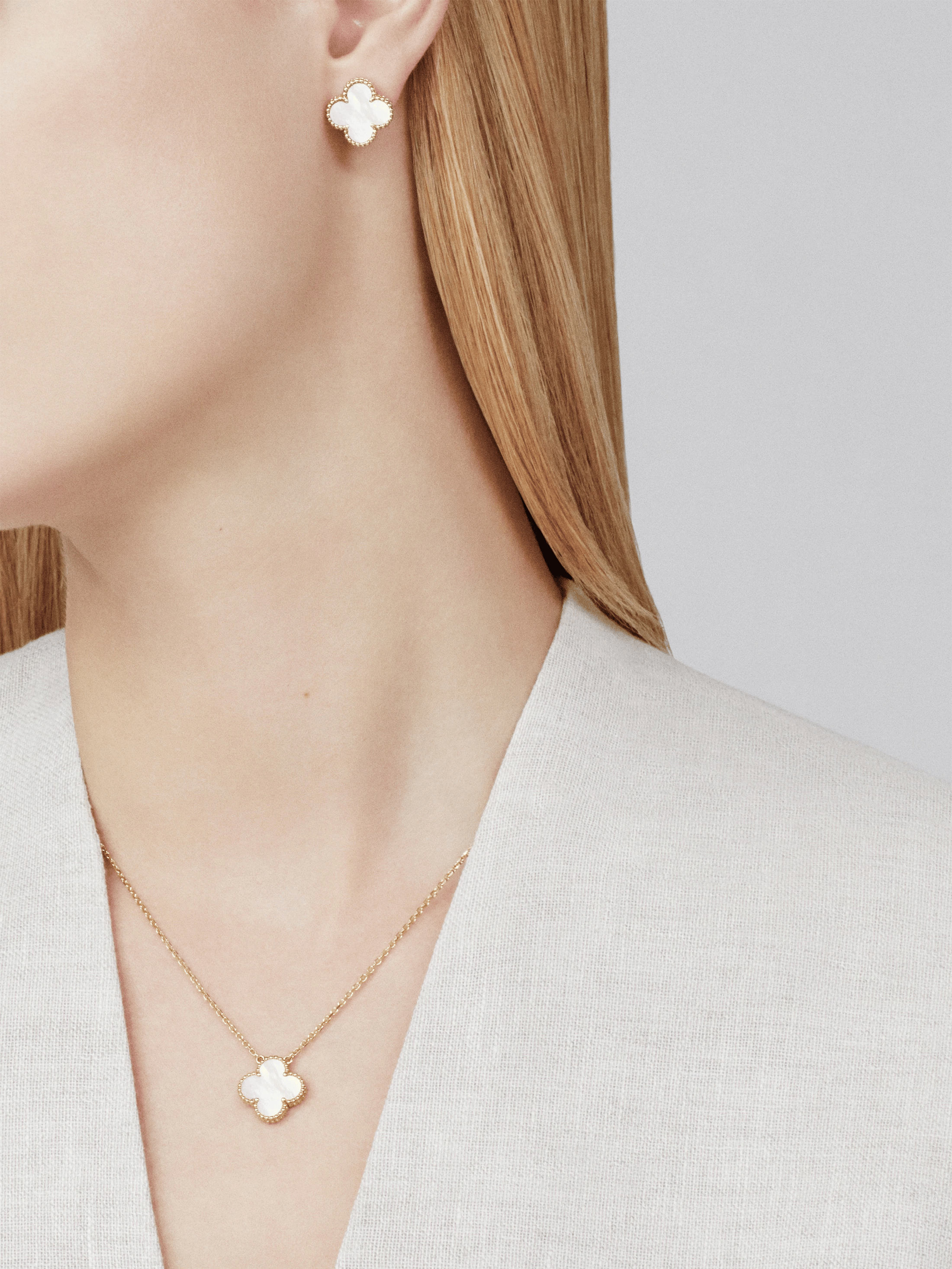 CLOVER | White Gold Necklace