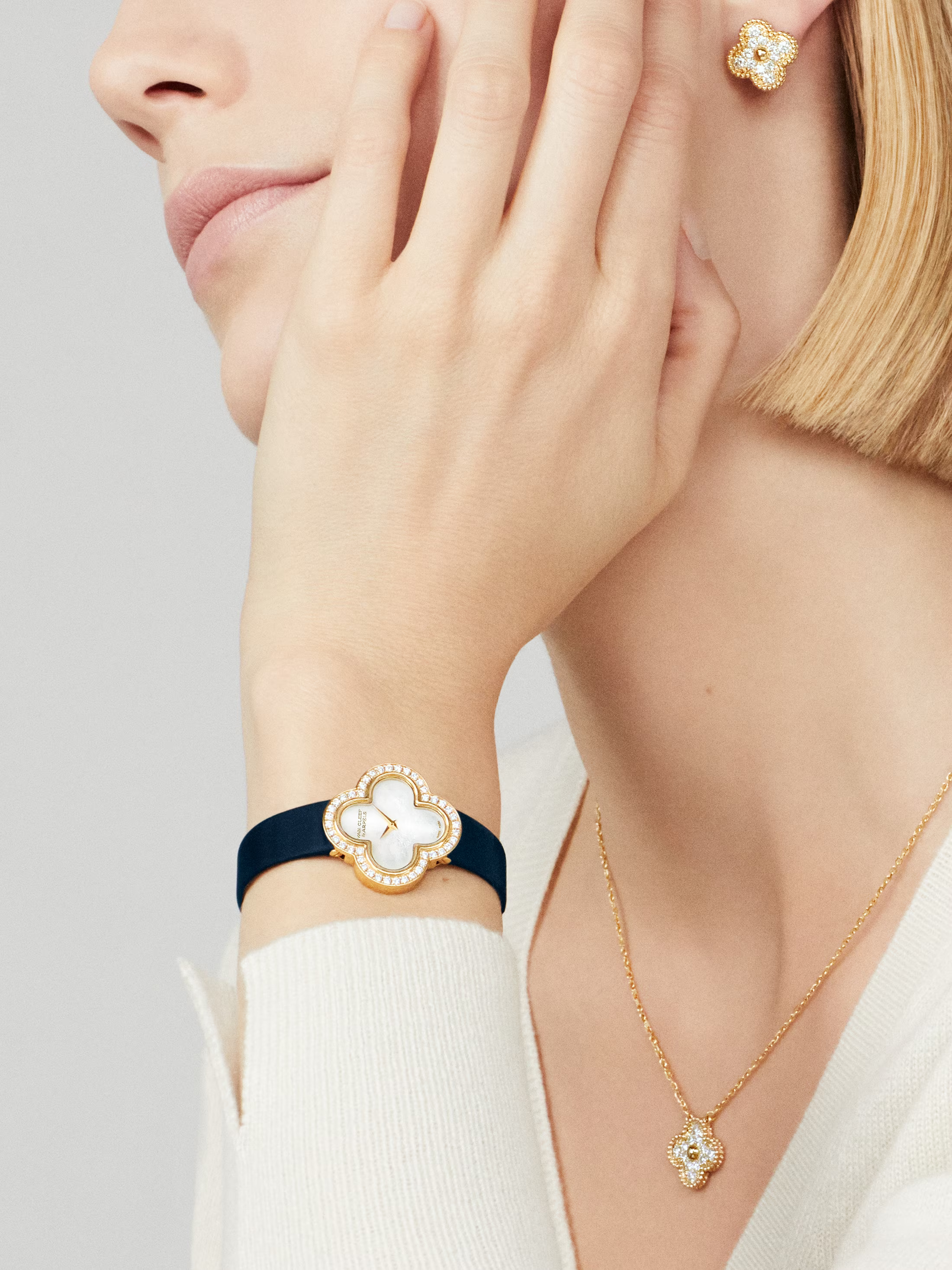 CLOVER | Prestige Gold Necklace