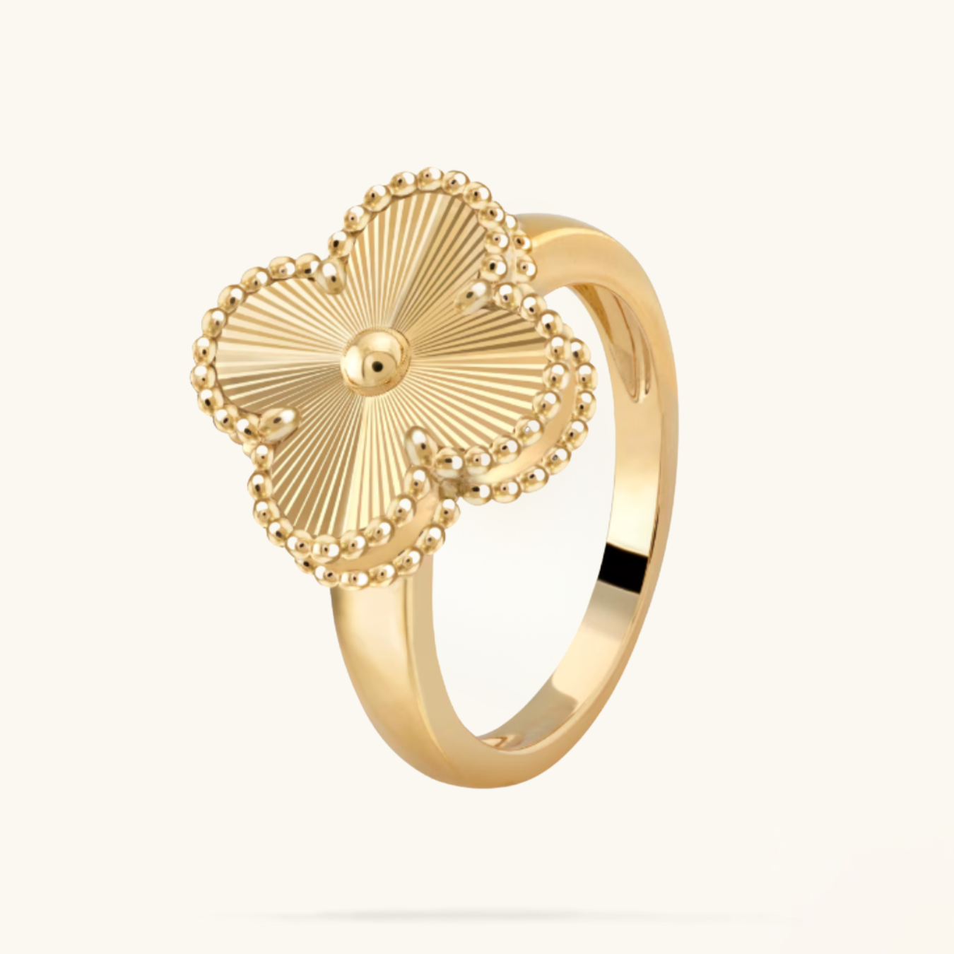 CLOVER | Elegant Gold Ring