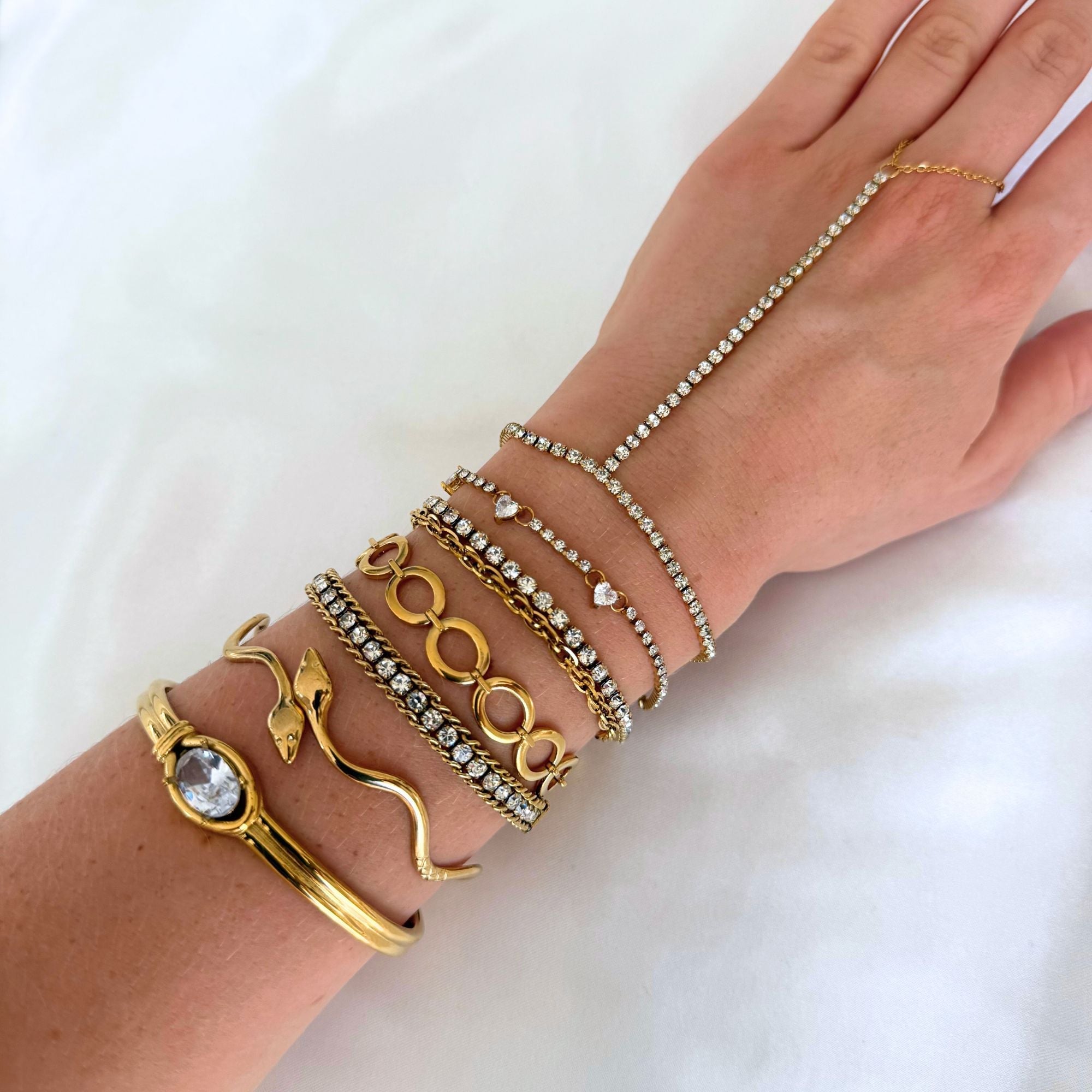 18K Gold Roselle Chain Bracelet