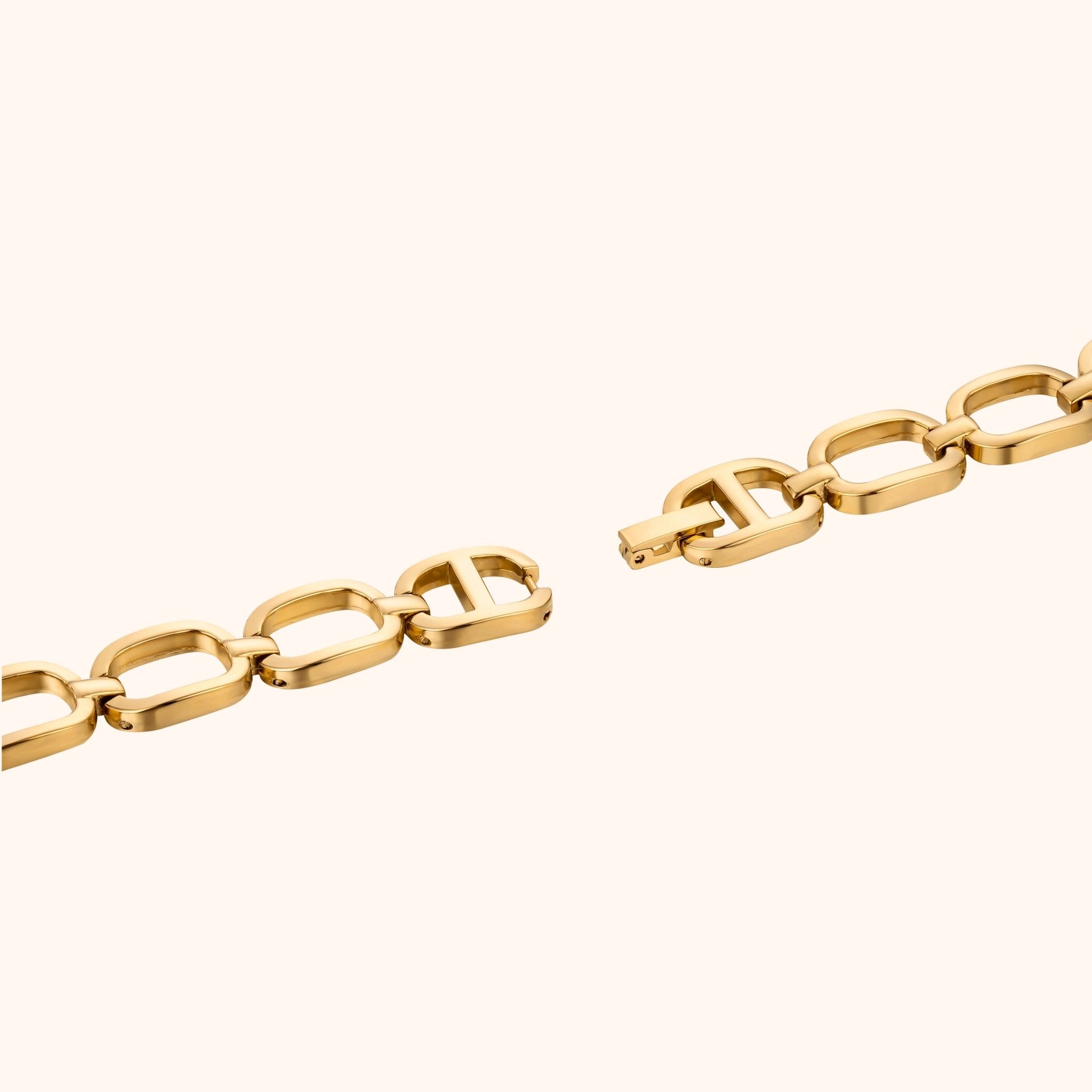 Gold Colette