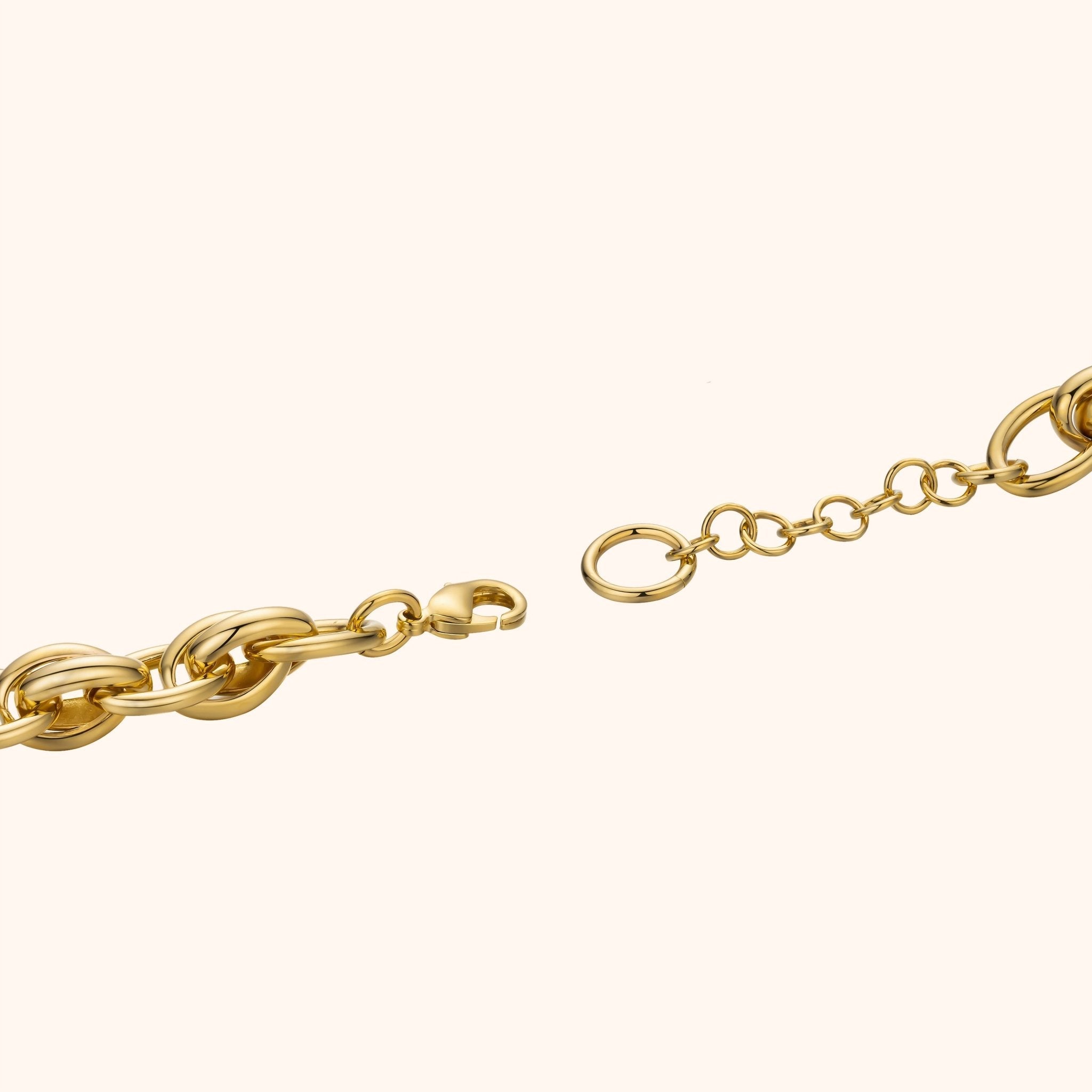 Lydia Goud Collection