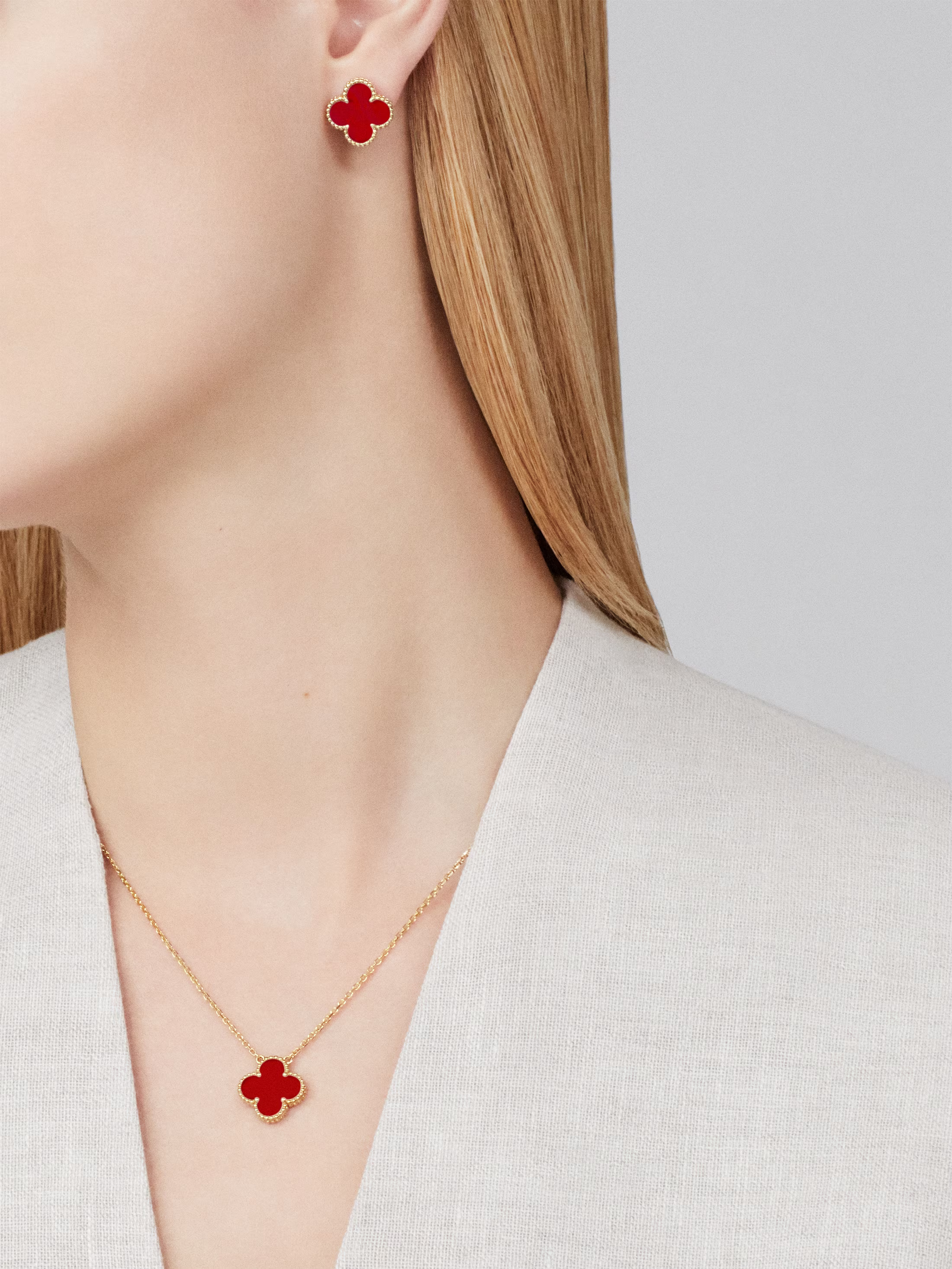 CLOVER | Ruby Red Necklace