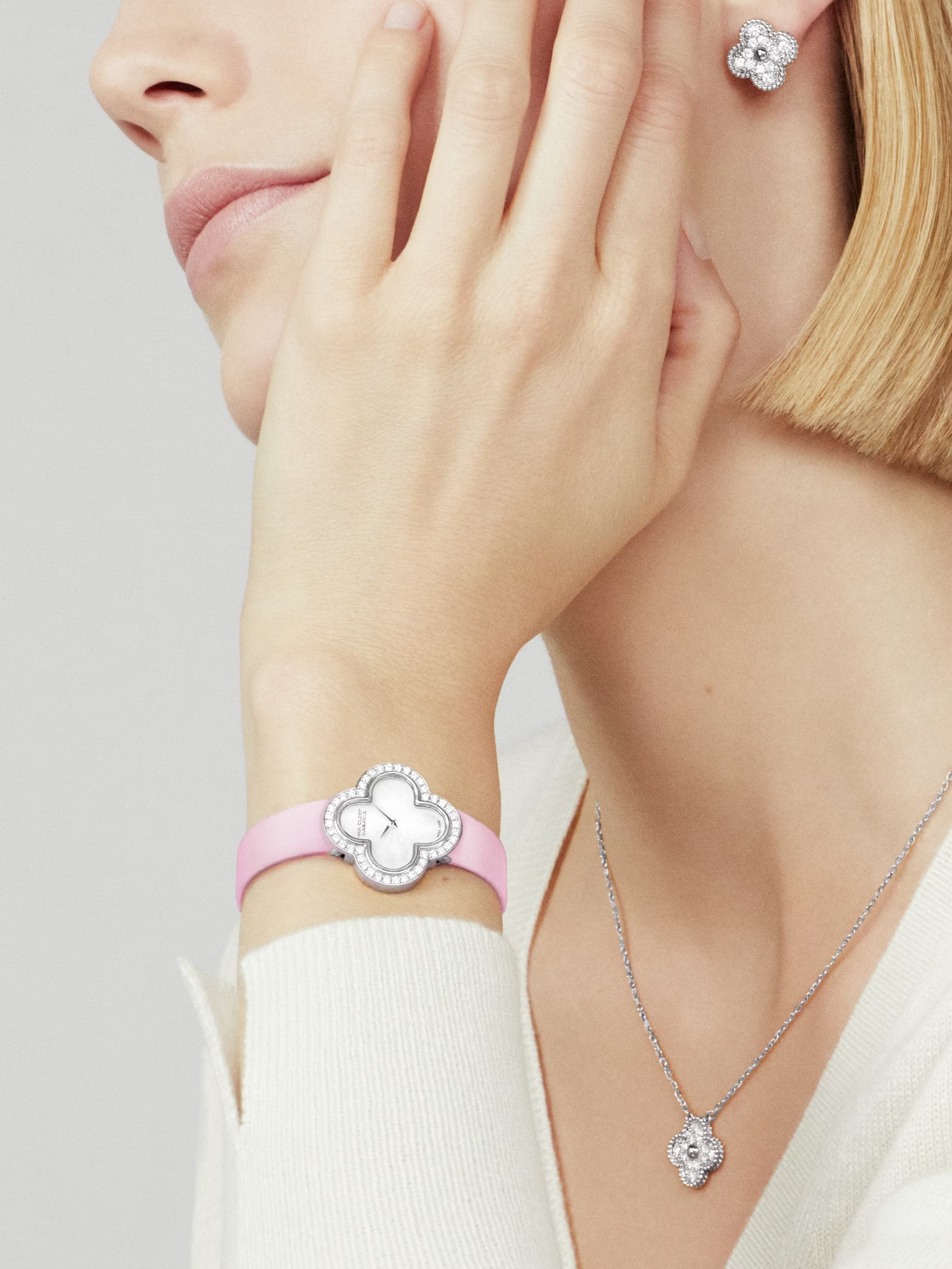 CLOVER | Prestige Silver Necklace